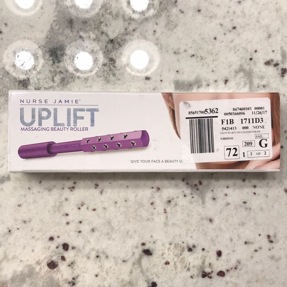 Nurse Jamie uplift beauty roller tool